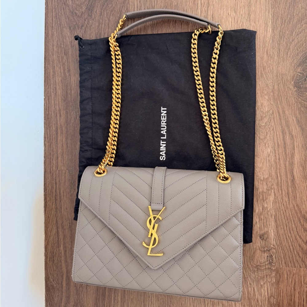 Yves Saint Laurent medium envelope bag - Picture 3 of 6